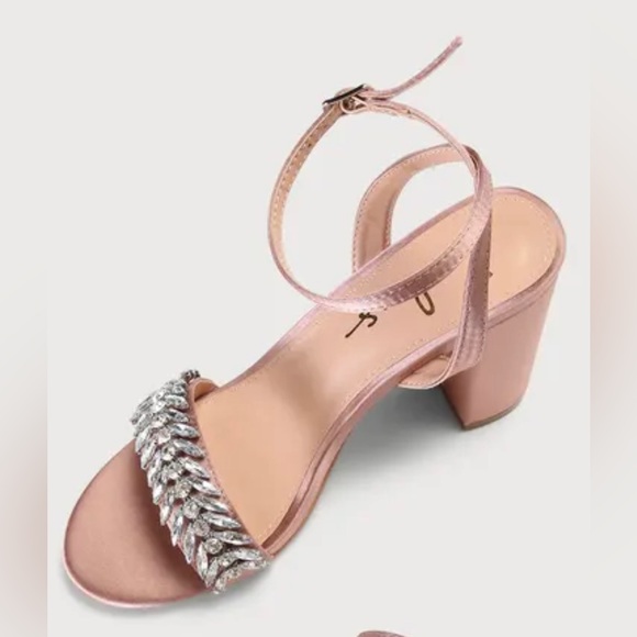 Sulliee Blush Satin Rhinestone Leaf Ankle Strap Heels ~ Block Heels ~ Baby Pink - Picture 4 of 8